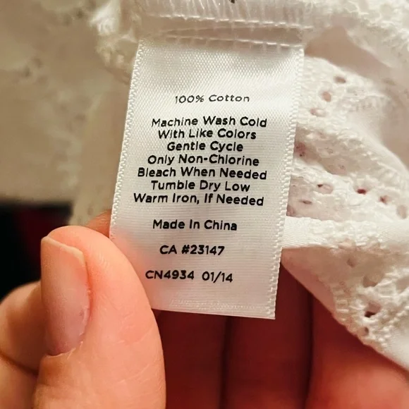 Beautiful like new white cotton Talbots dress or bathing suit cover up size xs - Picture 5 of 9